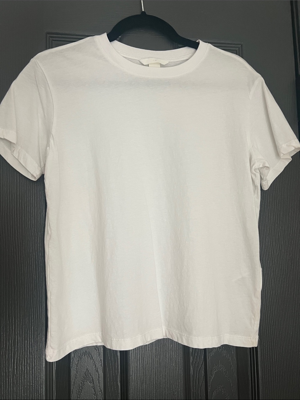 H&M classic white t-shirt